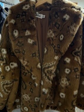 Brown Faux Fur Patterned Coat
